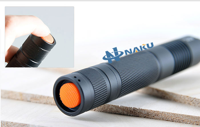 Mobile Operation Without External Power Supply 450nm 1W 1.6W Foucs Adjustable Blue Laser Module Dot